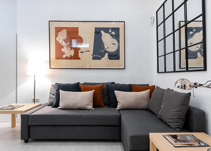 Cozy One-Bedroom La Latina